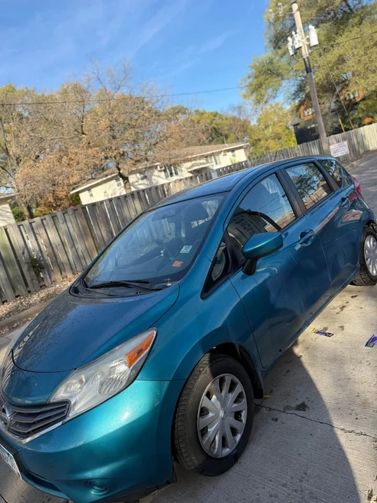 2015 Nissan Versa - Image 3 of 6