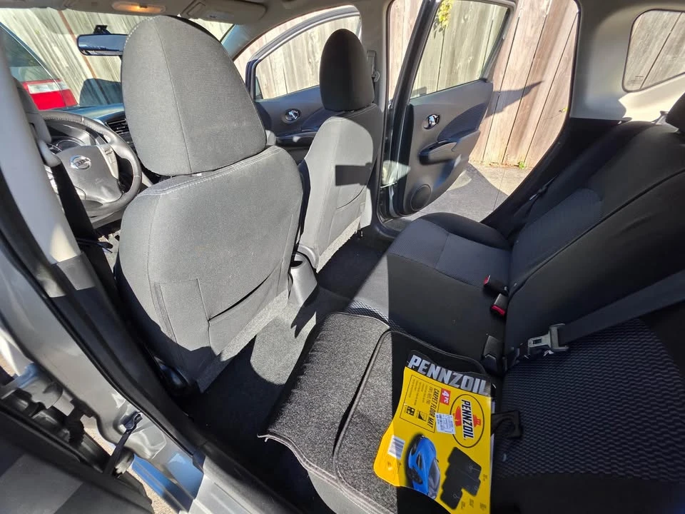 2015 Nissan Versa - Image 12 of 13