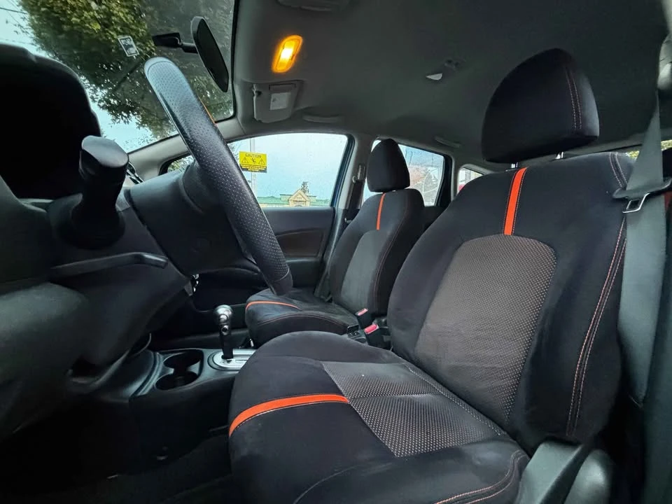 2015 Nissan Versa - Image 7 of 12