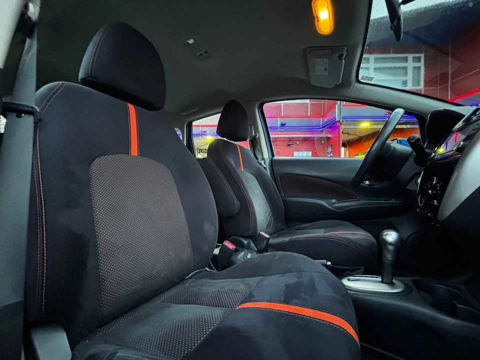 2015 Nissan Versa - Image 9 of 12