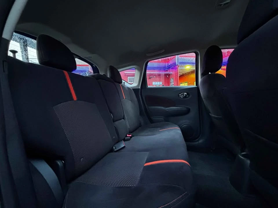 2015 Nissan Versa - Image 10 of 12