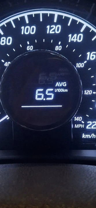 2015 Nissan Versa - Image 15 of 15