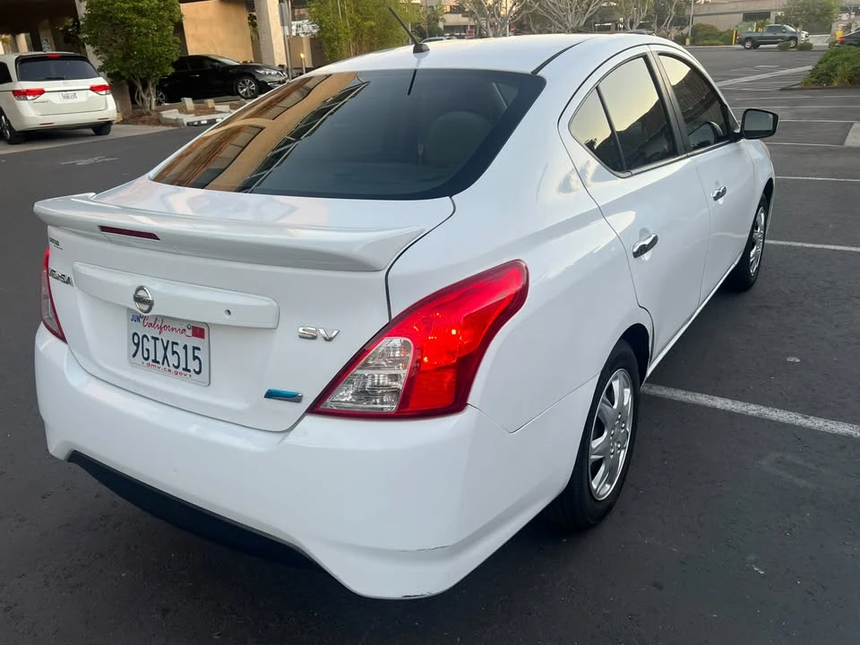 2015 Nissan Versa - Image 7 of 18