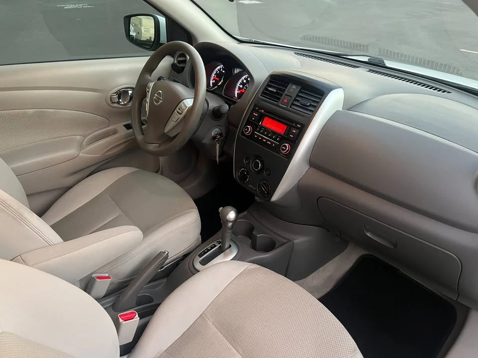 2015 Nissan Versa - Image 16 of 18