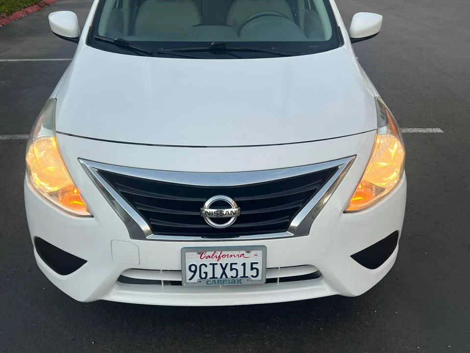2015 Nissan Versa - Image 3 of 18