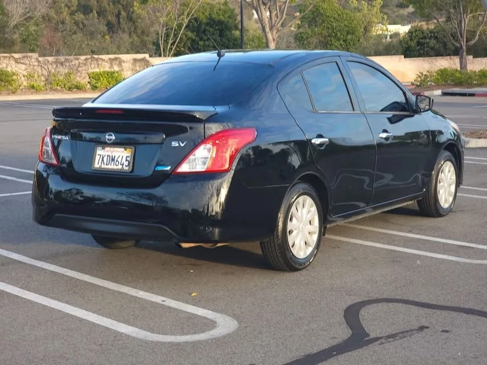 2015 Nissan Versa - Image 7 of 14