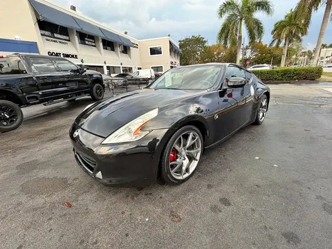 2015 Nissan 370Z Coupe Touring 6MT