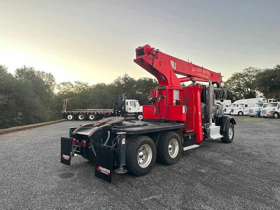 2015 Peterbilt - Image 4 of 19