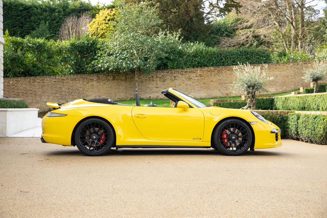 2015 Porsche 991 Carrera GTS - Image 5 of 31