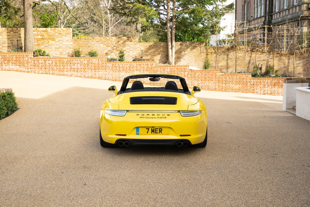 2015 Porsche 991 Carrera GTS - Image 15 of 31