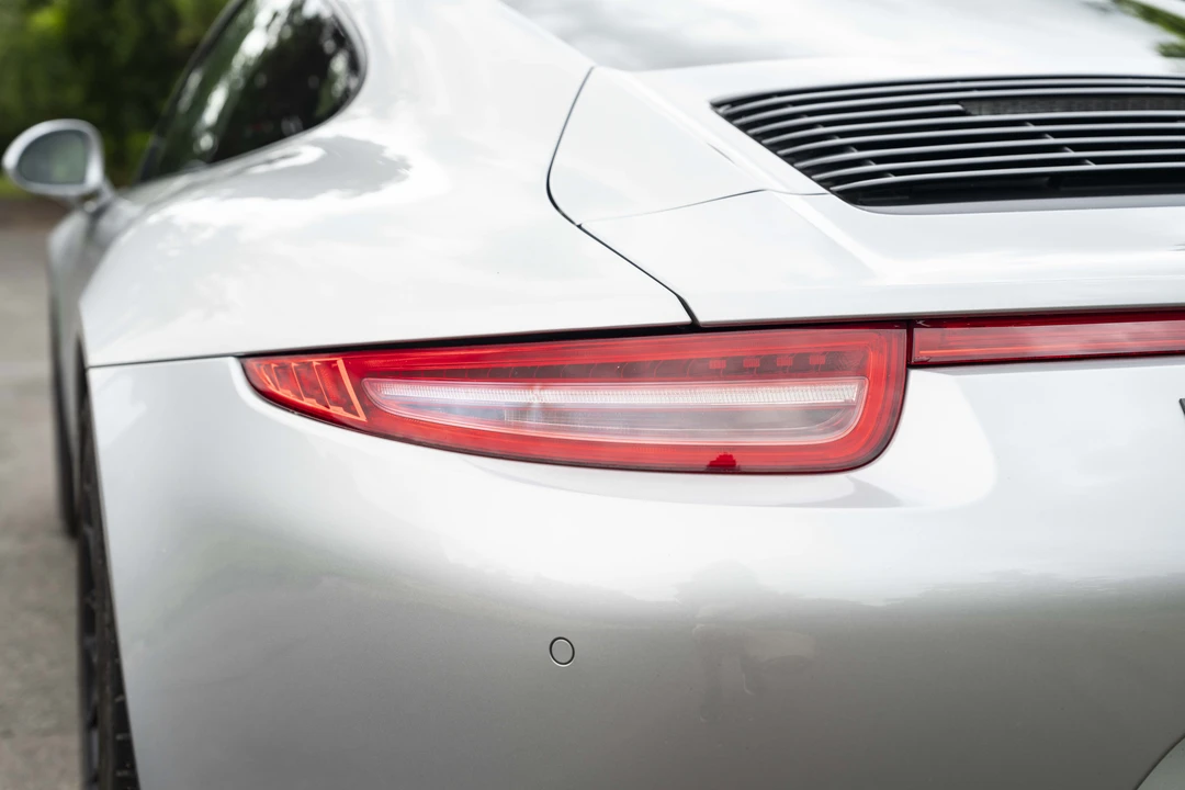 2015 Porsche 991 Carrera GTS - Image 22 of 31