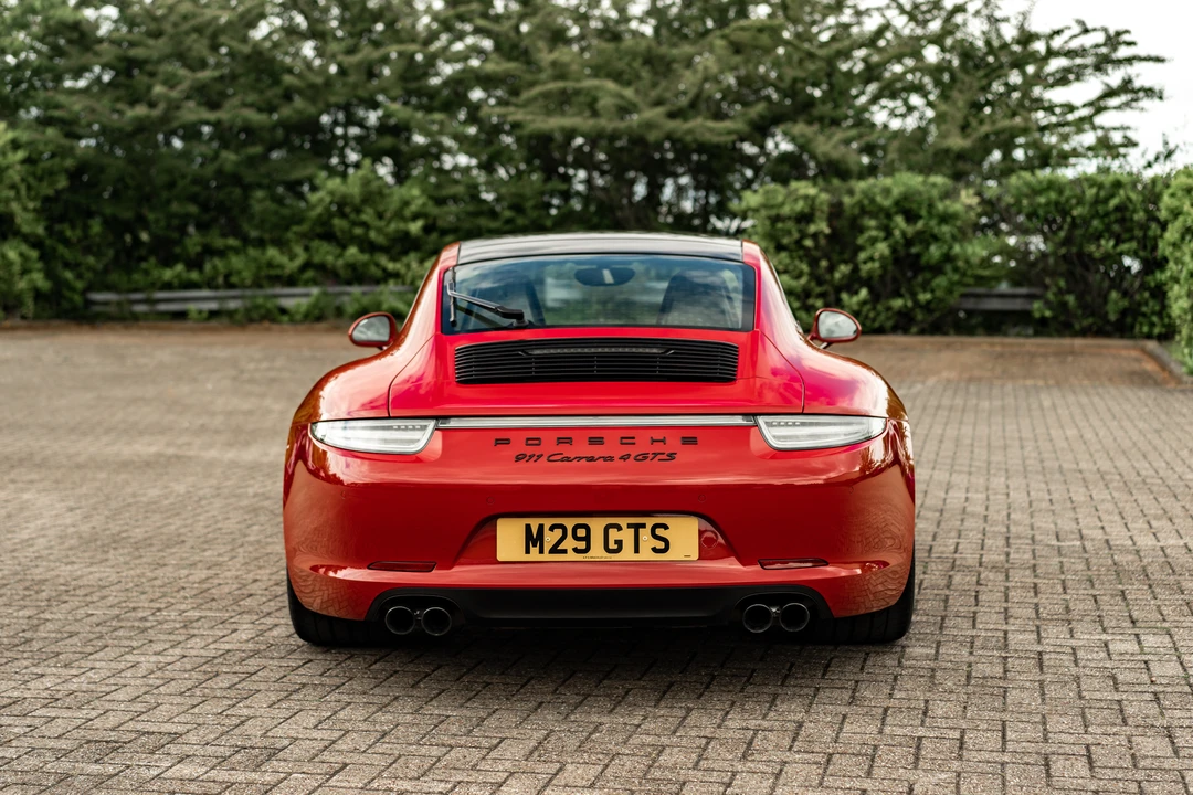 2015 Porsche 991 Carrera GTS - Image 25 of 31
