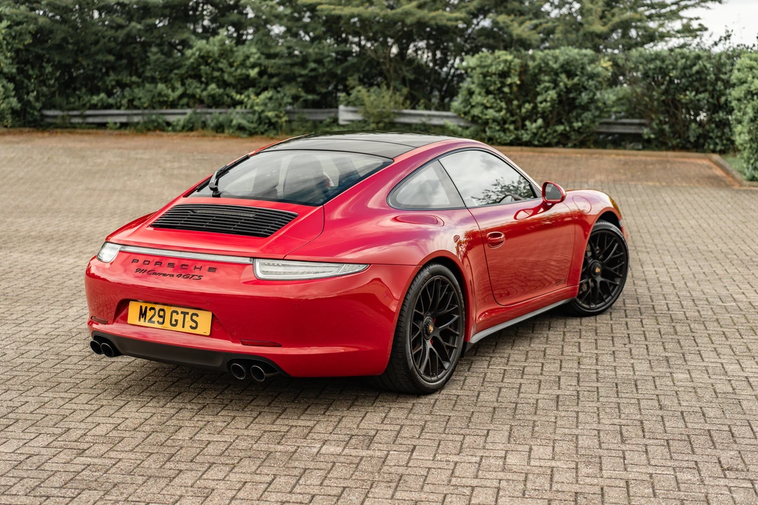 2015 Porsche 991 Carrera GTS - Image 7 of 31