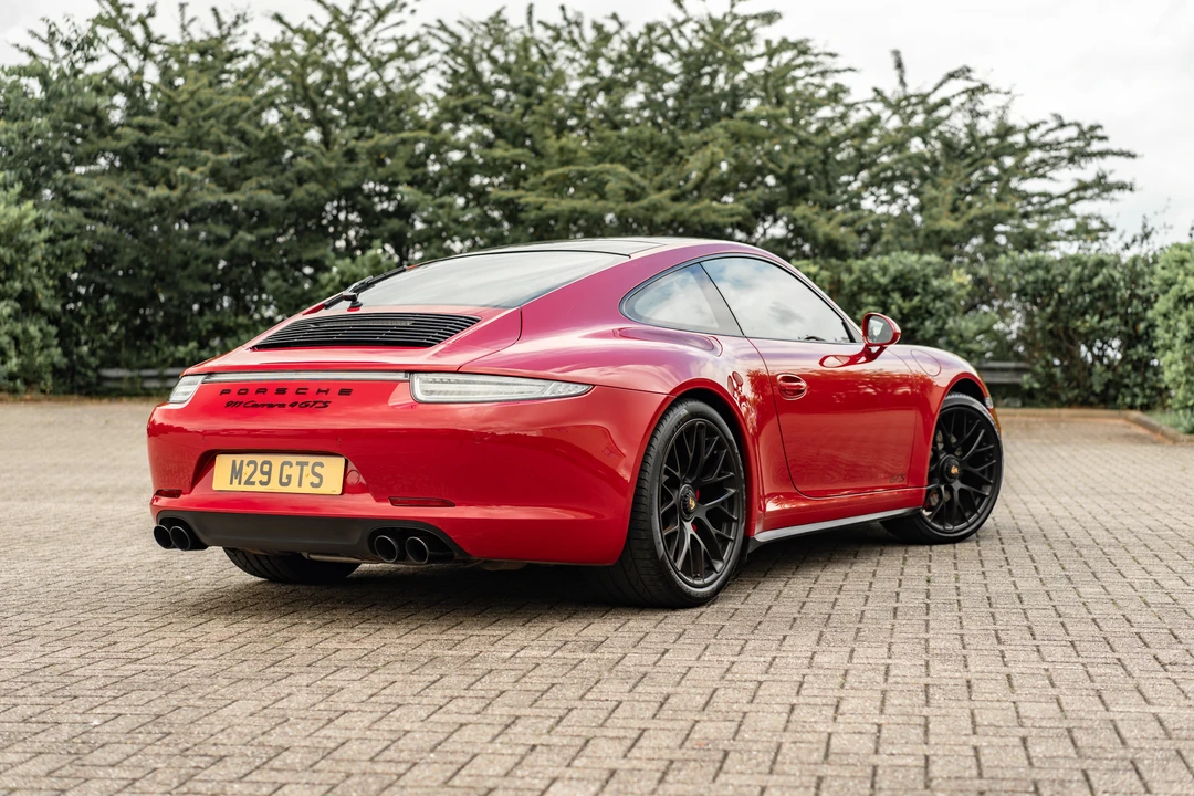 2015 Porsche 991 Carrera GTS - Image 27 of 31