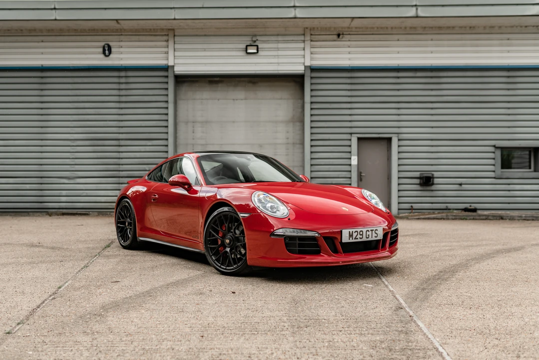 2015 Porsche 991 Carrera GTS - Image 21 of 31