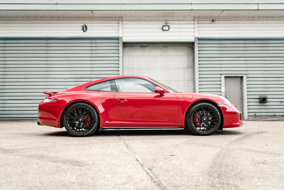 2015 Porsche 991 Carrera GTS - Image 6 of 31