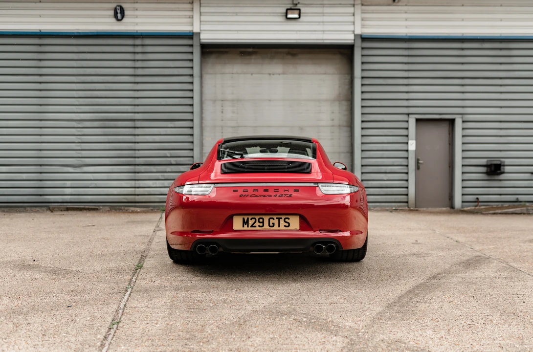 2015 Porsche 991 Carrera GTS - Image 16 of 31