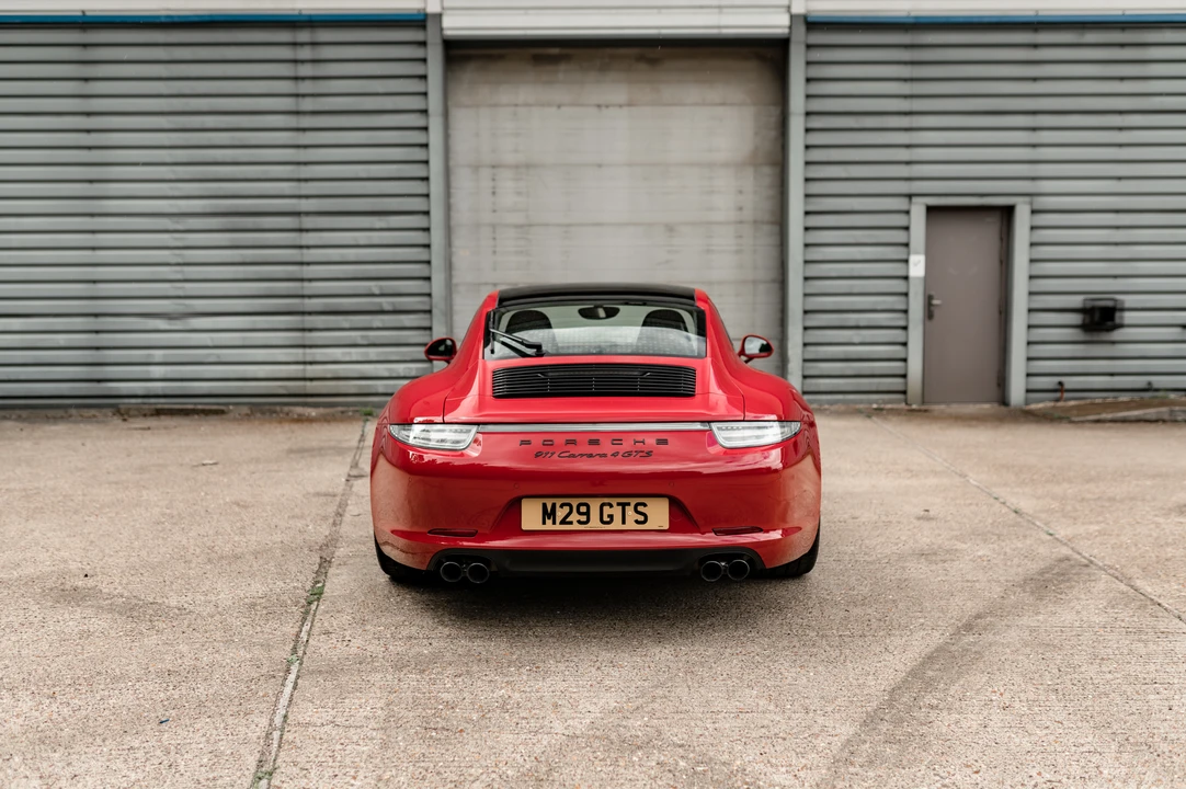 2015 Porsche 991 Carrera GTS - Image 8 of 31