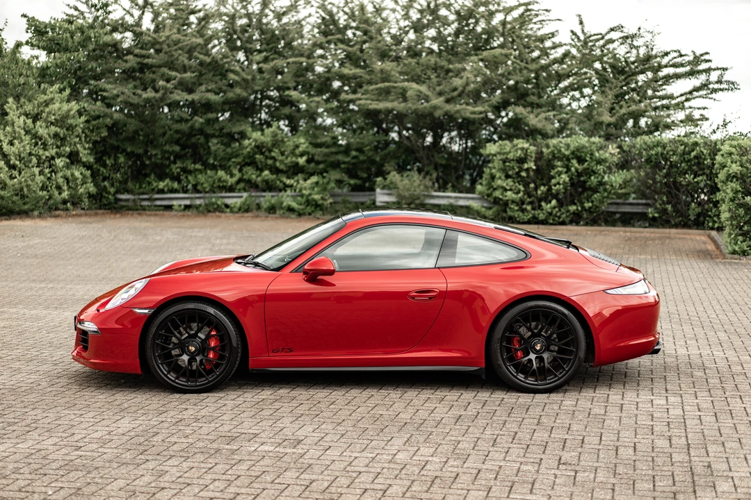 2015 Porsche 991 Carrera GTS - Image 18 of 31