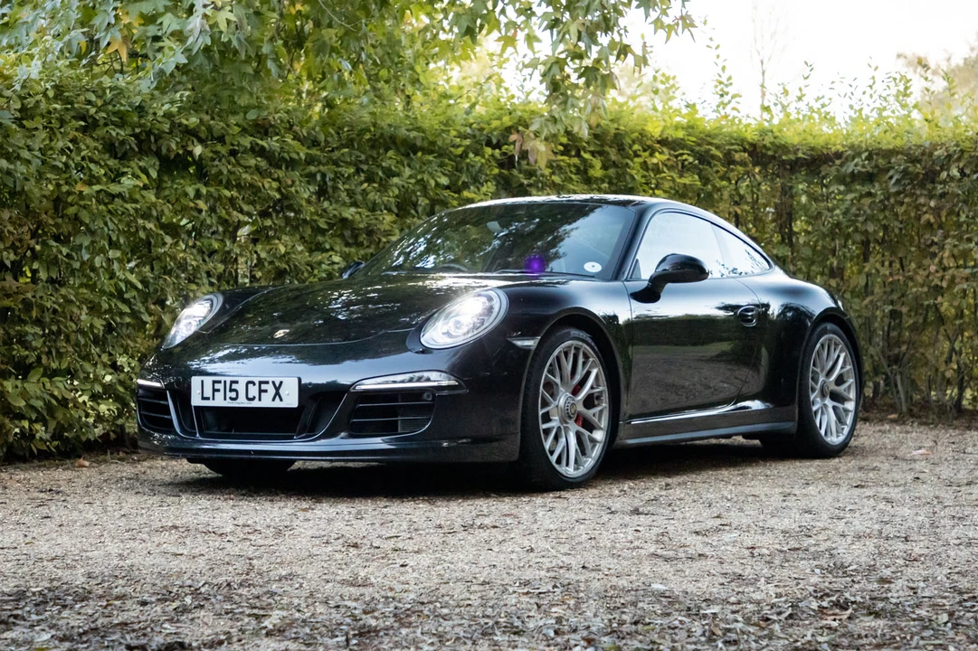 2015 Porsche 991 Carrera GTS - Image 2 of 31