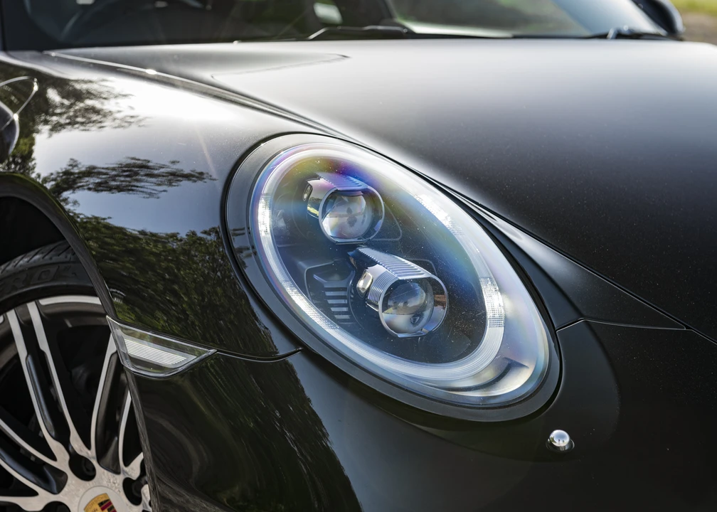 2015 Porsche 991 Carrera - Image 21 of 31