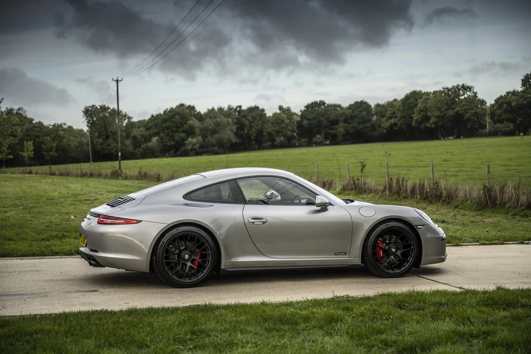 2015 Porsche 991 Carrera GTS - Image 10 of 31