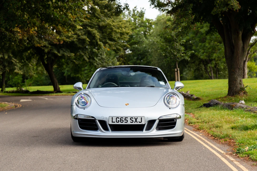 2015 Porsche 991 Carrera S - Image 11 of 31