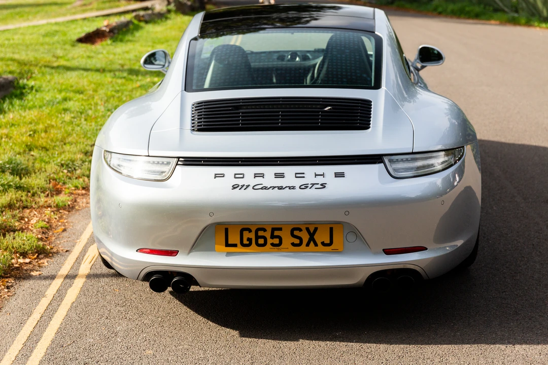 2015 Porsche 991 Carrera S - Image 29 of 31
