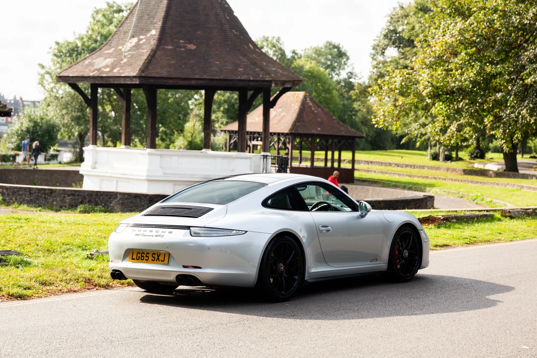 2015 Porsche 991 Carrera S - Image 13 of 31