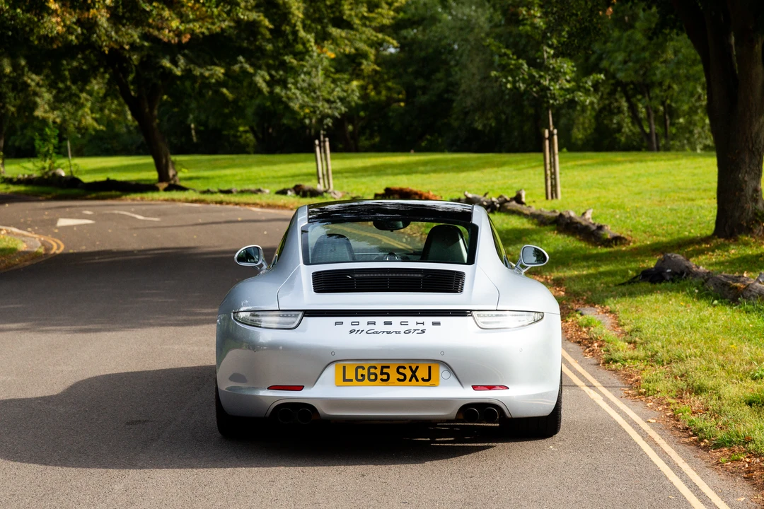 2015 Porsche 991 Carrera S - Image 14 of 31