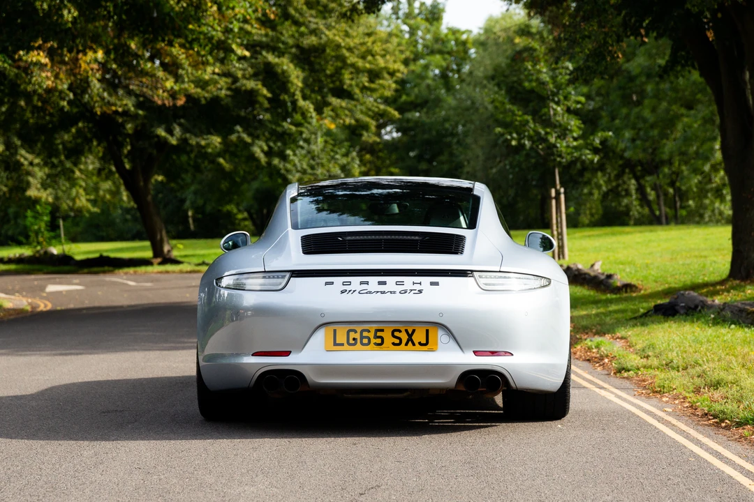 2015 Porsche 991 Carrera S - Image 7 of 31