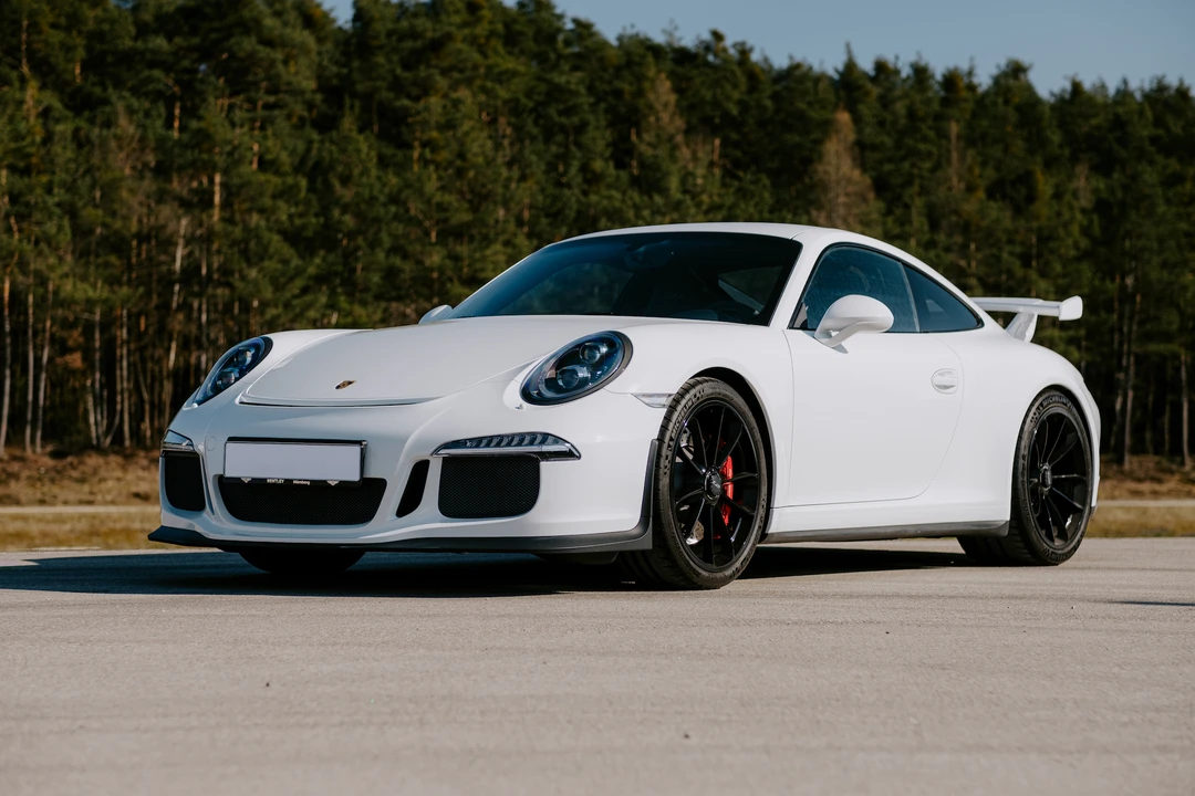 2015 Porsche 991 Carrera - Image 22 of 31