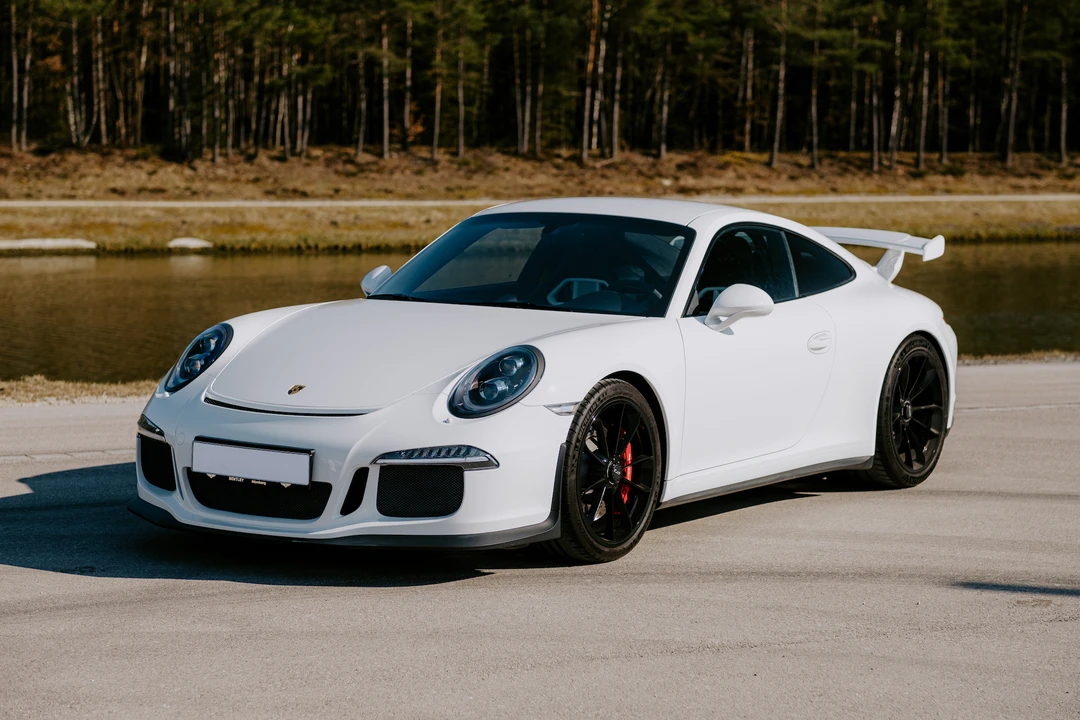 2015 Porsche 991 Carrera - Image 23 of 31