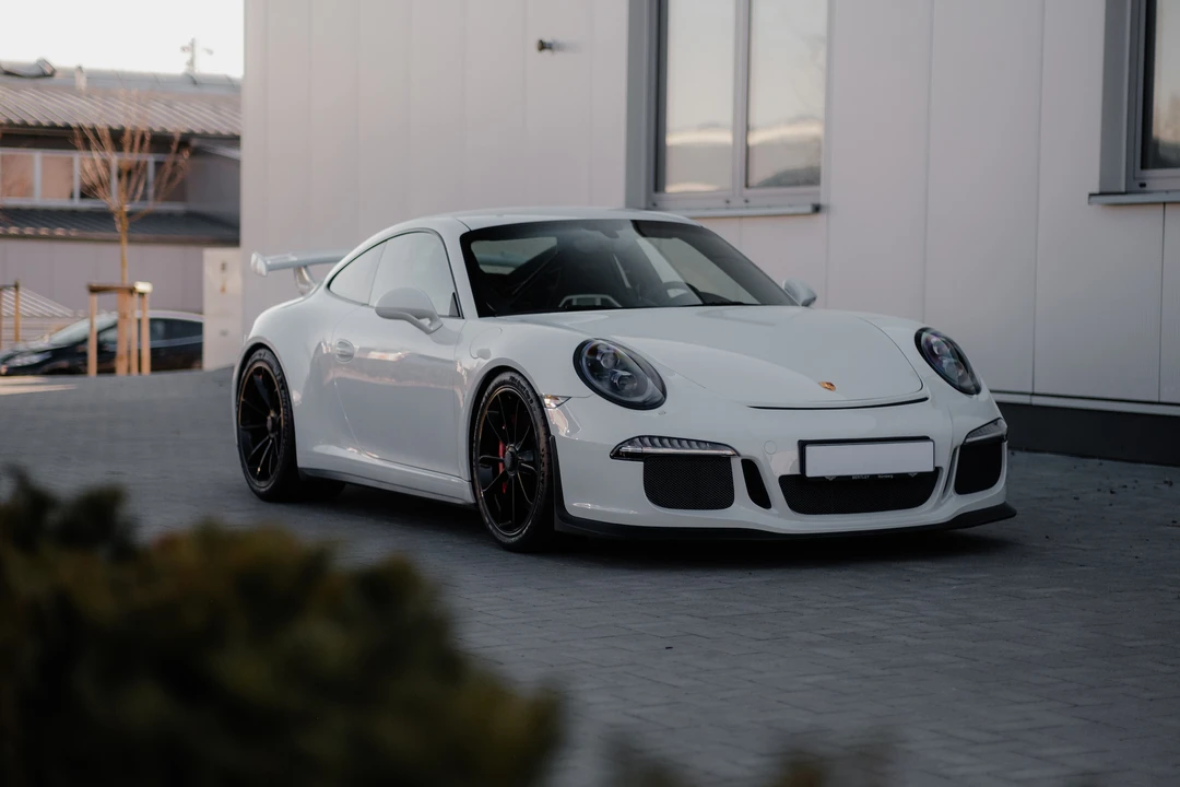 2015 Porsche 991 Carrera - Image 4 of 31