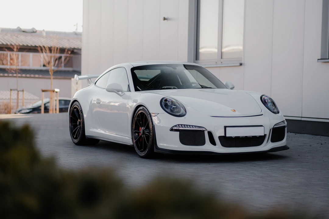 2015 Porsche 991 Carrera - Image 12 of 31