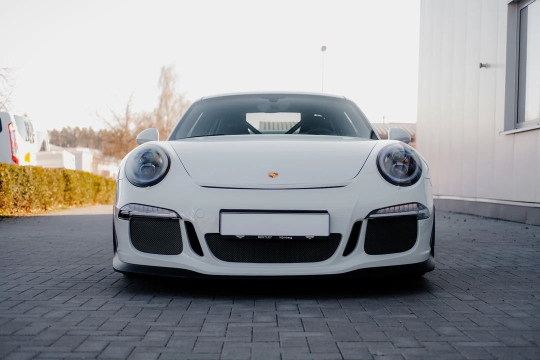 2015 Porsche 991 Carrera - Image 3 of 31