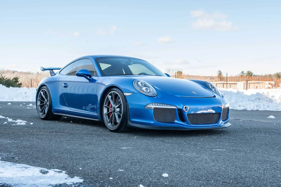 2015 Porsche 991 GT3 - Image 27 of 31