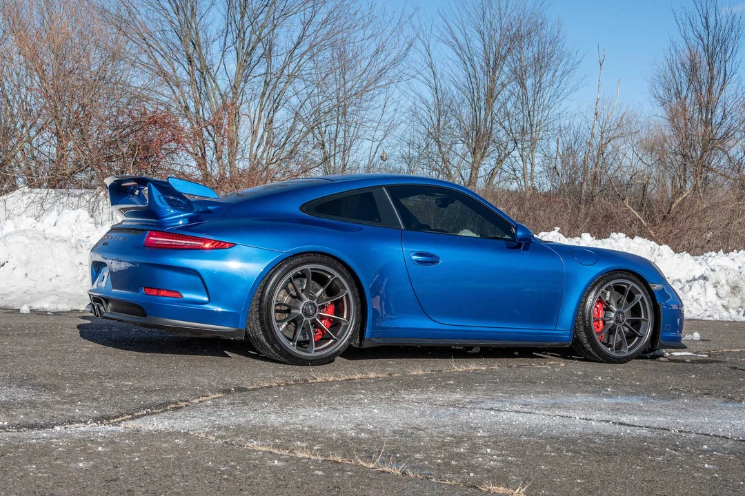 2015 Porsche 991 GT3 - Image 22 of 31