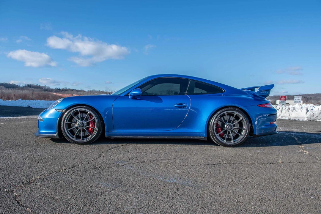 2015 Porsche 991 GT3 - Image 5 of 31