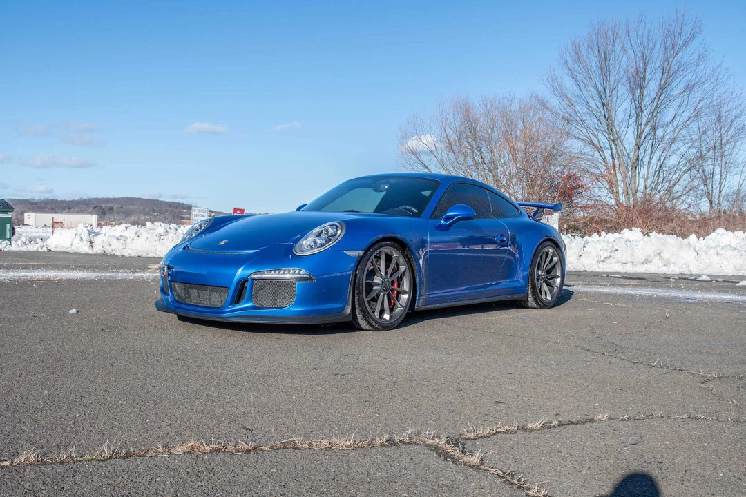 2015 Porsche 991 GT3 - Image 30 of 31