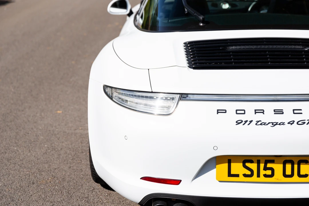 2015 Porsche 991 Targa 4 GTS - Image 23 of 31