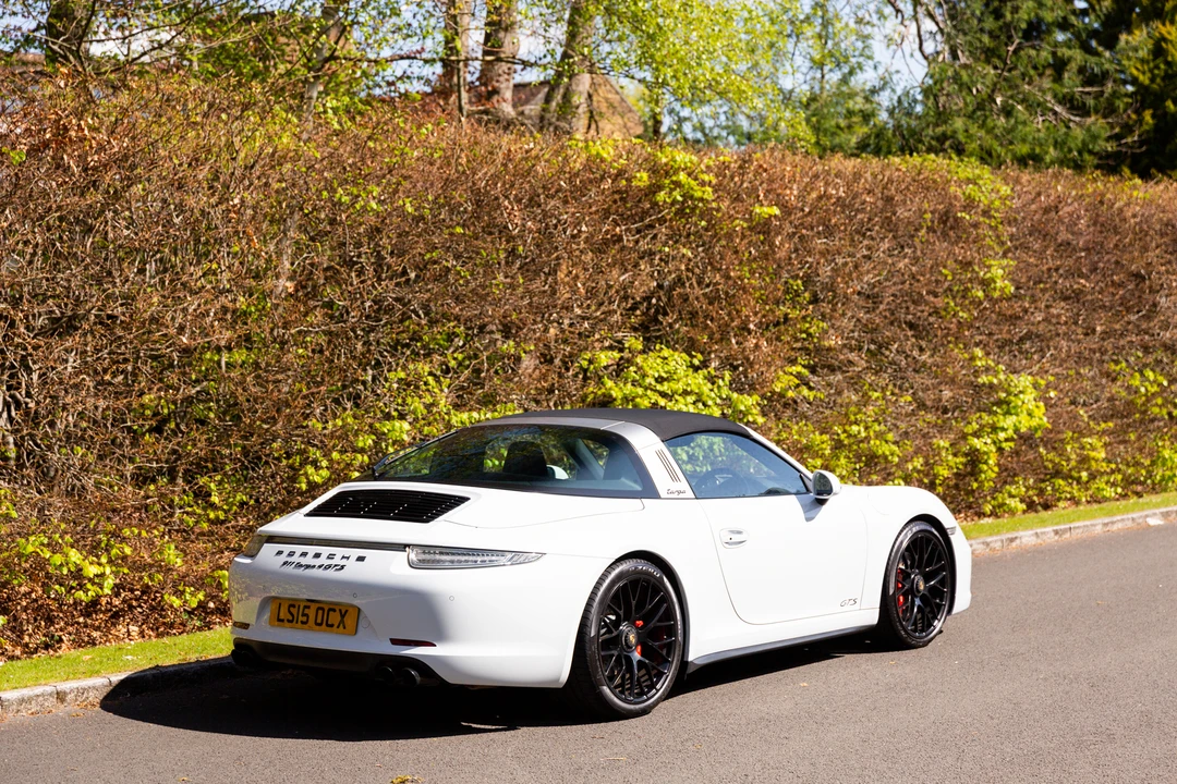 2015 Porsche 991 Targa 4 GTS - Image 12 of 31