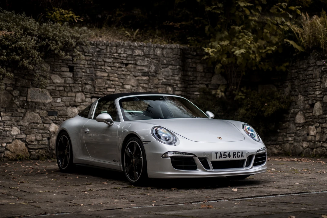 2015 Porsche 991 Carrera - Image 4 of 31