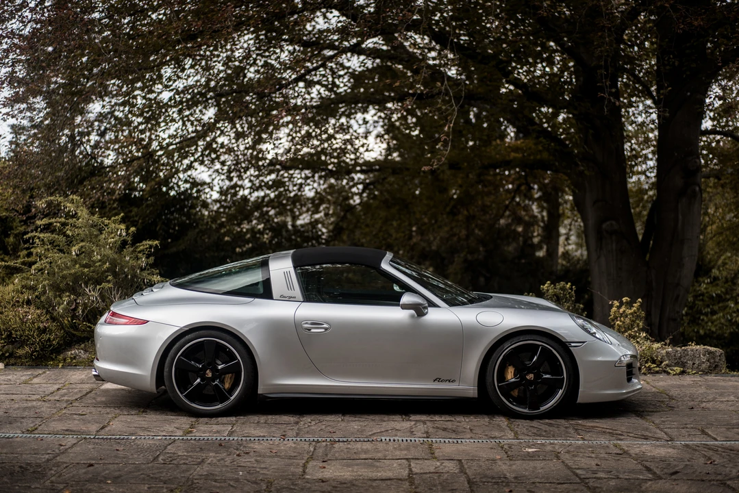 2015 Porsche 991 Carrera - Image 5 of 31