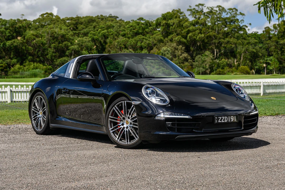 2015 Porsche 991 Targa 4 & 4S - Image 2 of 31