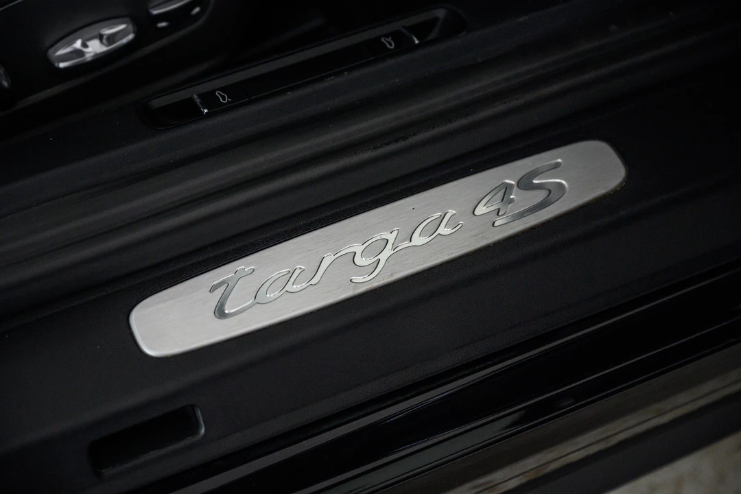 2015 Porsche 991 Targa 4 & 4S - Image 19 of 31