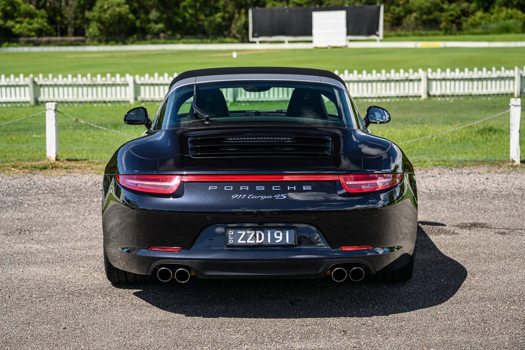 2015 Porsche 991 Targa 4 & 4S - Image 13 of 31