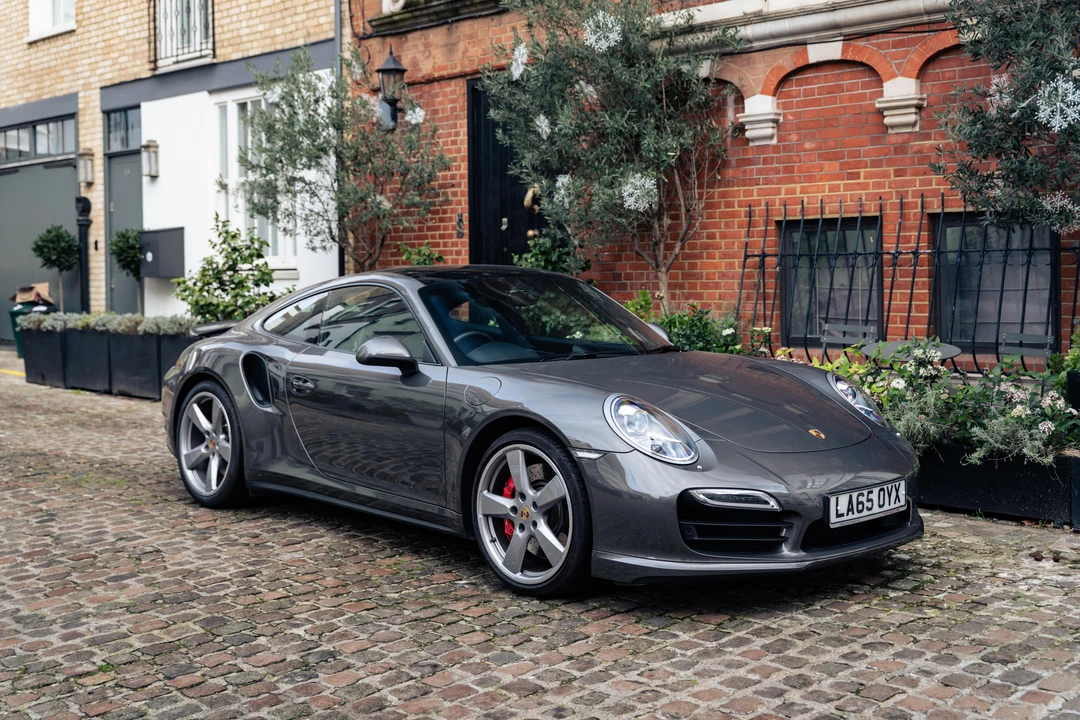 2015 Porsche 991 Turbo - Image 10 of 31
