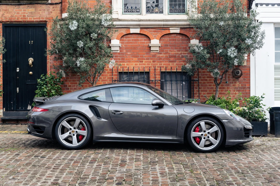 2015 Porsche 991 Turbo - Image 9 of 31