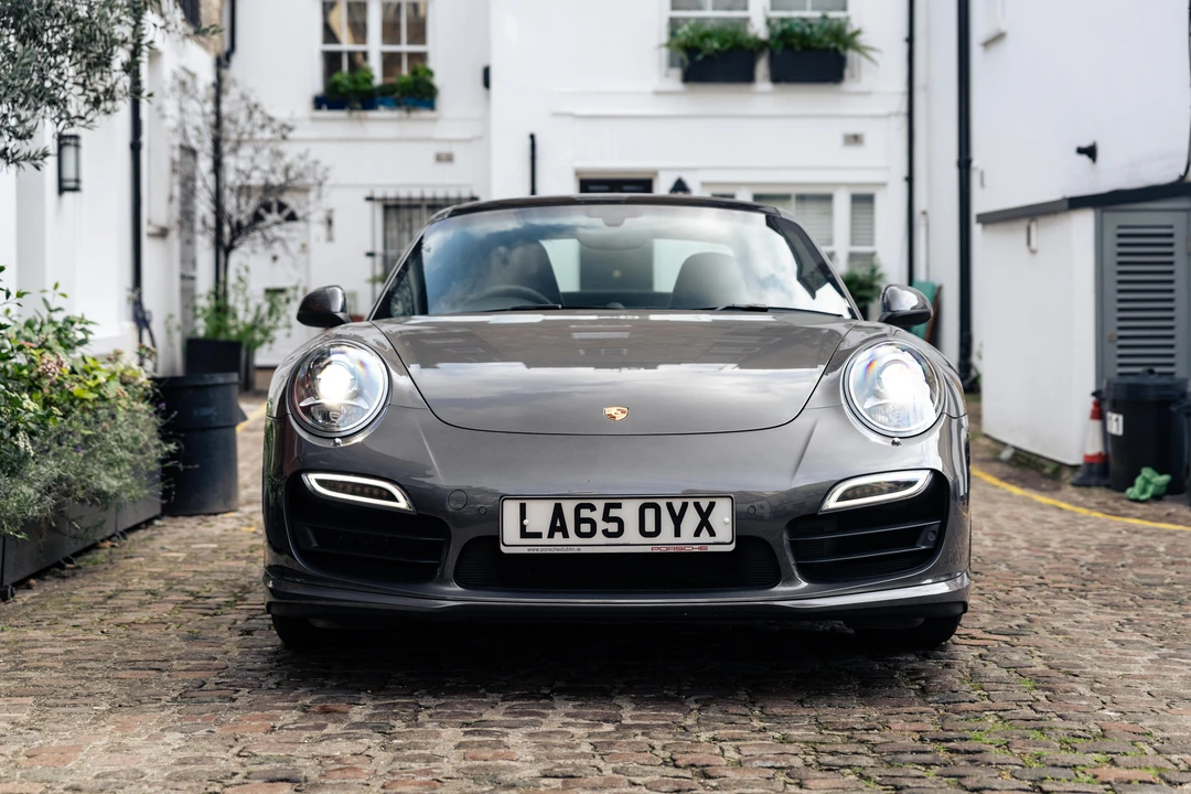 2015 Porsche 991 Turbo - Image 11 of 31